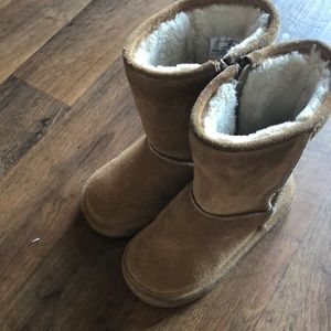 Furry Boots for girl